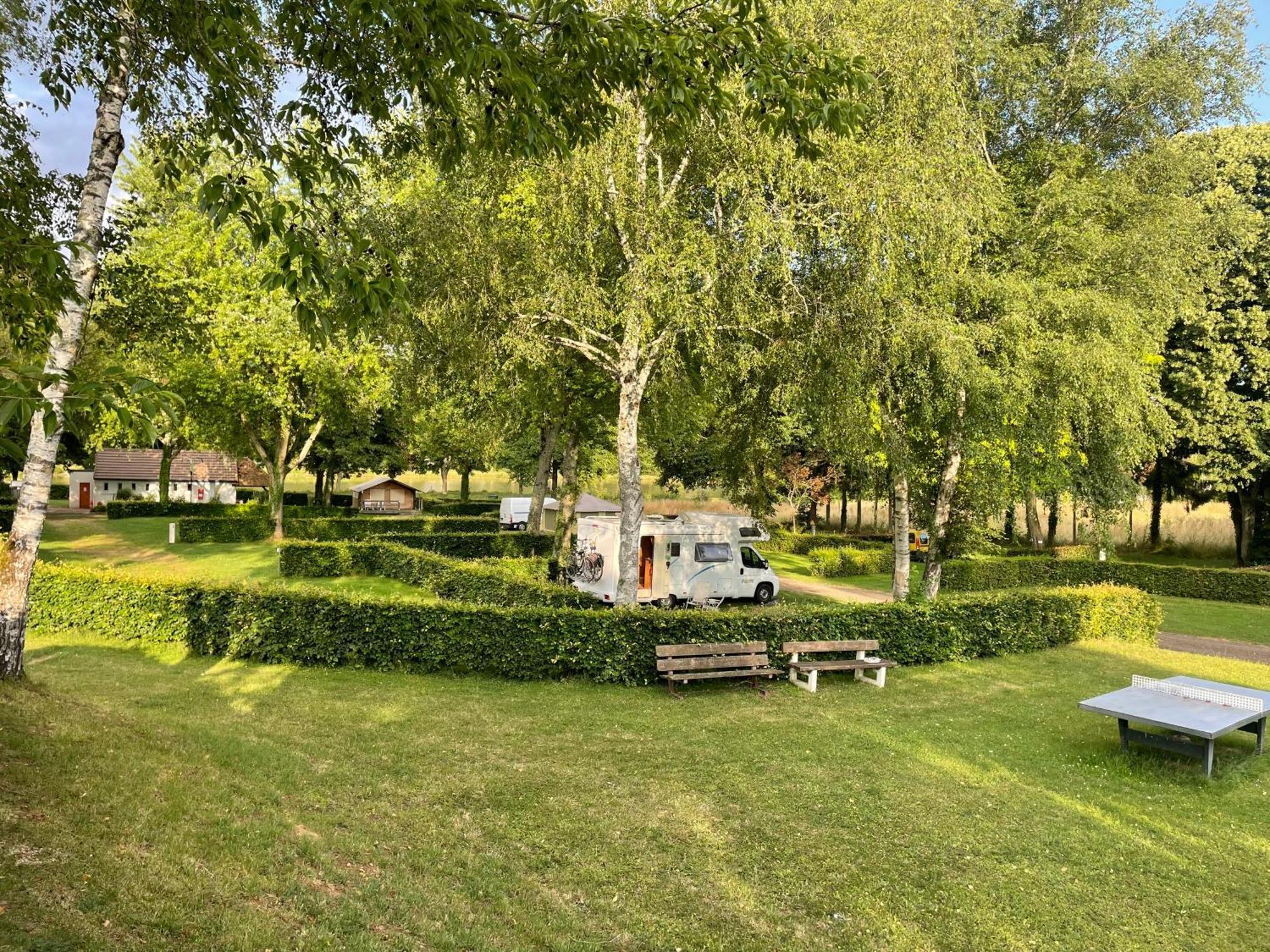 Camping Les Portes Du Perche Mamers Εξωτερικό φωτογραφία